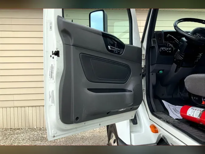 2021 INT LT625 6x4