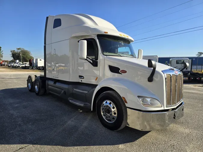 2020 Peterbilt 579
