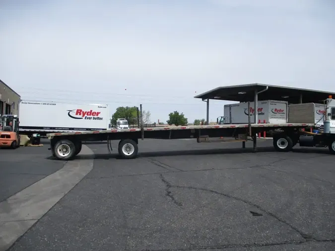 2015 UTILITY TRAILERS FS2CHA 48/102