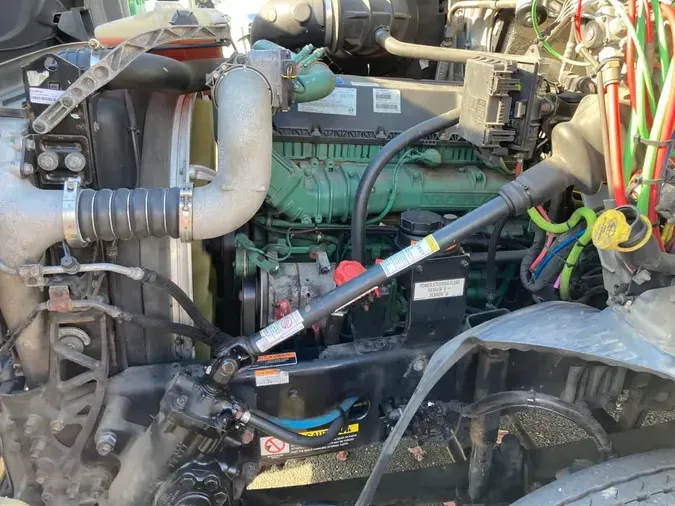 2019 VOLVO VNL5d480a611c4e023ecfb5ad0dde6ff833