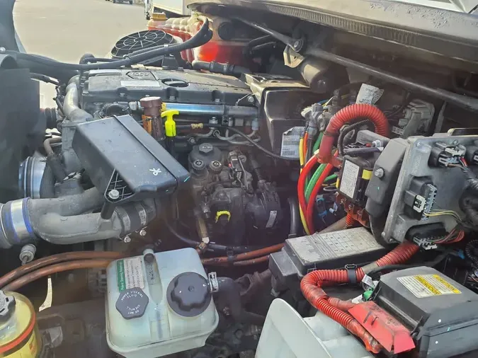 2022 FREIGHTLINER/MERCEDES M2 1065d48f568b771f9ecc252de91649bd5ef