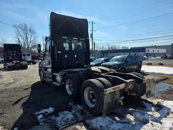 2020 FREIGHTLINER/MERCEDES NEW CASCADIA PX12664