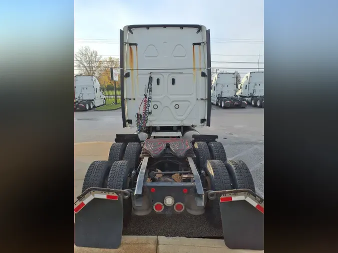 2019 FREIGHTLINER/MERCEDES CASCADIA 125