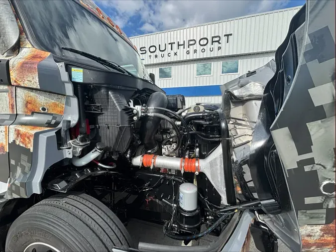 2023 Freightliner Cascadia 116