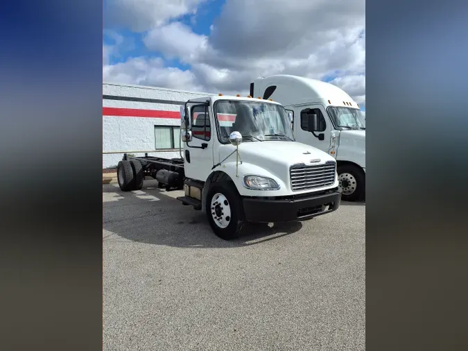 2019 FREIGHTLINER/MERCEDES M2 106