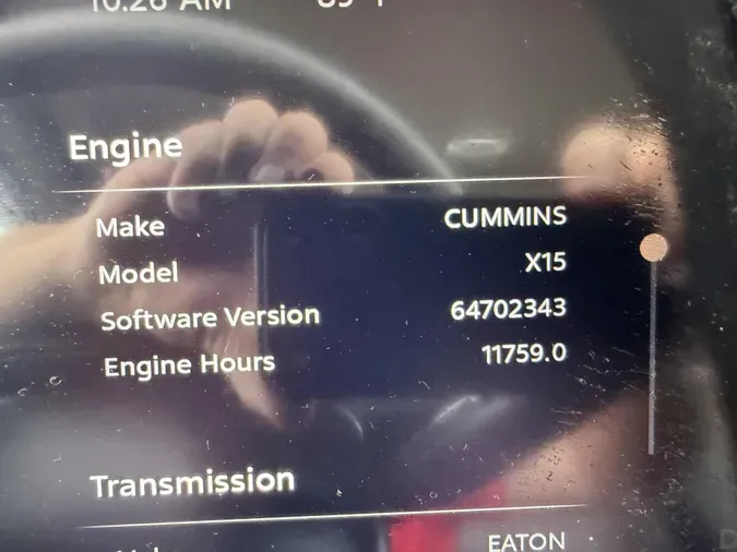 2023 Peterbilt 567