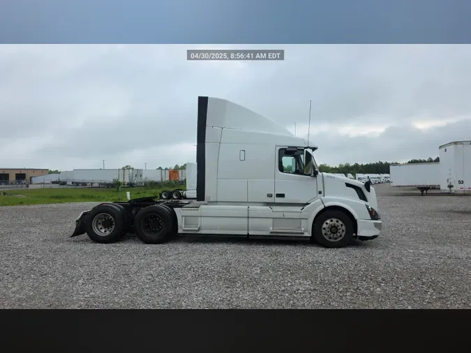 2018 Volvo VNL 740