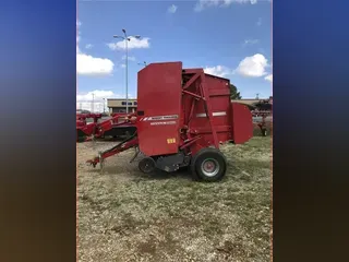 Massey Ferguson 2846A