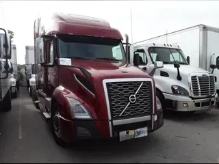 2019 Volvo VNL64T860