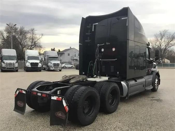 2021 PETERBILT 579