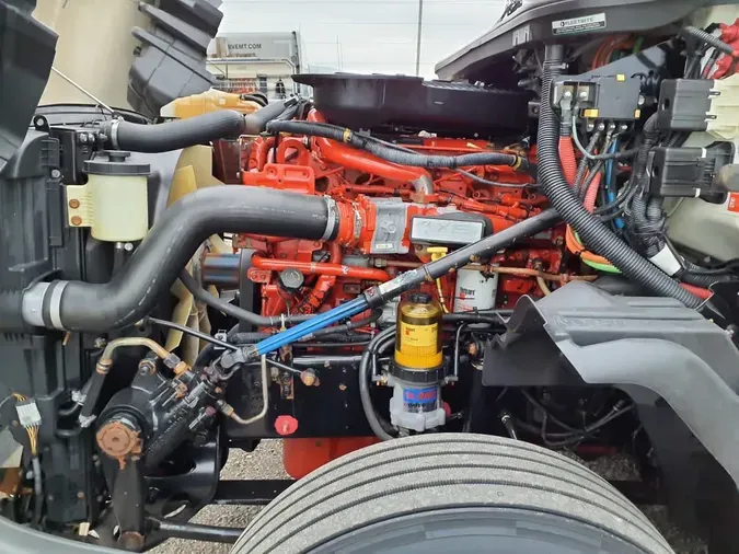 2020 NAVISTAR INTERNATIONAL LT625 SLPR CAB