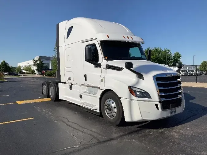 2019 Freightliner T12664ST5d5db9c9dffecd75a795cfe64a193f68