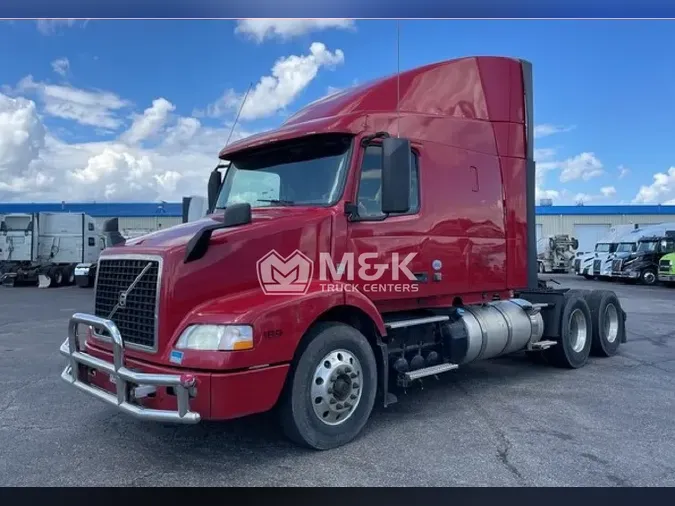 2017 VOLVO VNM64T6305d5ea4ec86848a23ab3332f9e8a83091