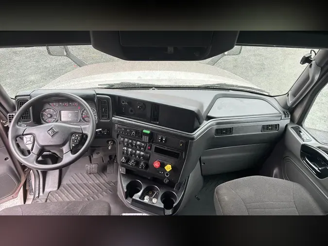 2022 International LT5d64271d8692f78c39c015588ed050f1