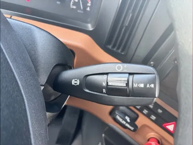 2022 Freightliner Cascadia 126