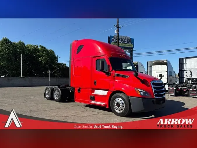 2022 FREIGHTLINER CA126