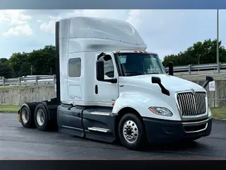 2022 INT LT625 6x4