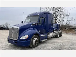 2022 KENWORTH T680