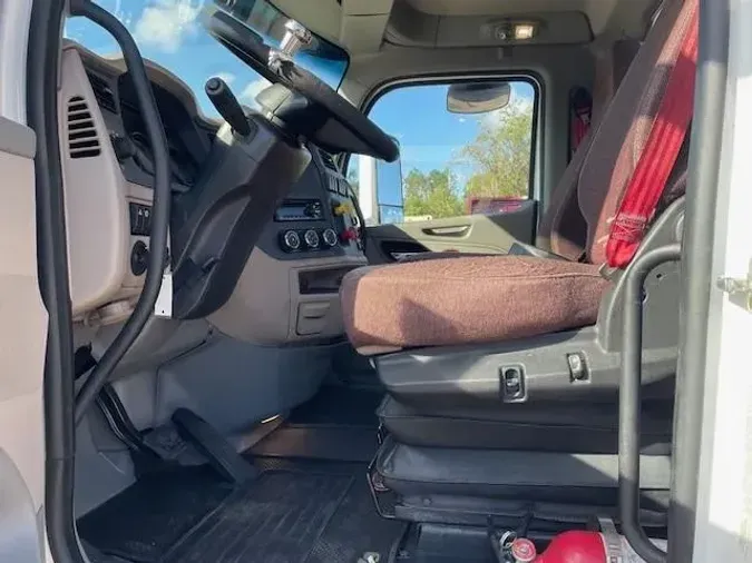 2019 Peterbilt 579