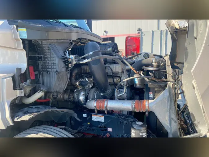 2023 Freightliner Cascadia 126