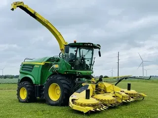 2018 John Deere 8600