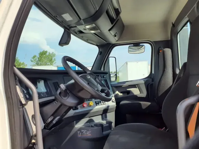 2020 FREIGHTLINER NEW CASCADIA 116