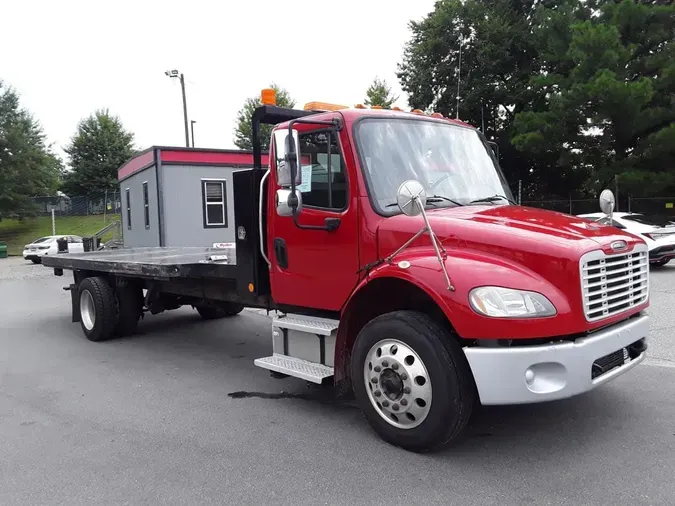 2018 FREIGHTLINER/MERCEDES M2 106
