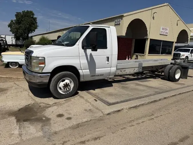 2011 FORD E4505d7873c2625f9bc9743b218e121507b3