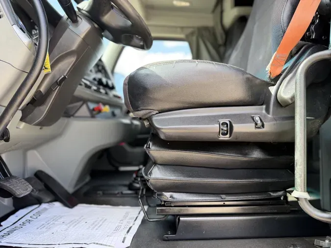 2022 Kenworth T6805d7d95d6532d4e4b6357913c465ebb25