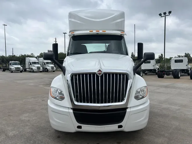 2019 International LT625