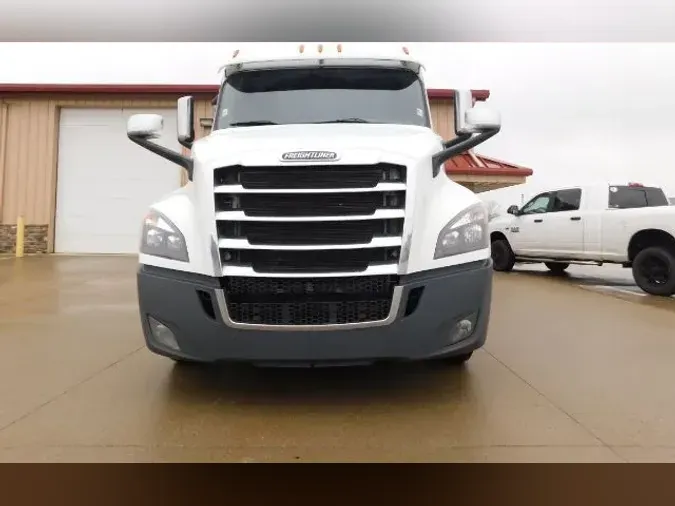 2020 Freightliner Cascadia