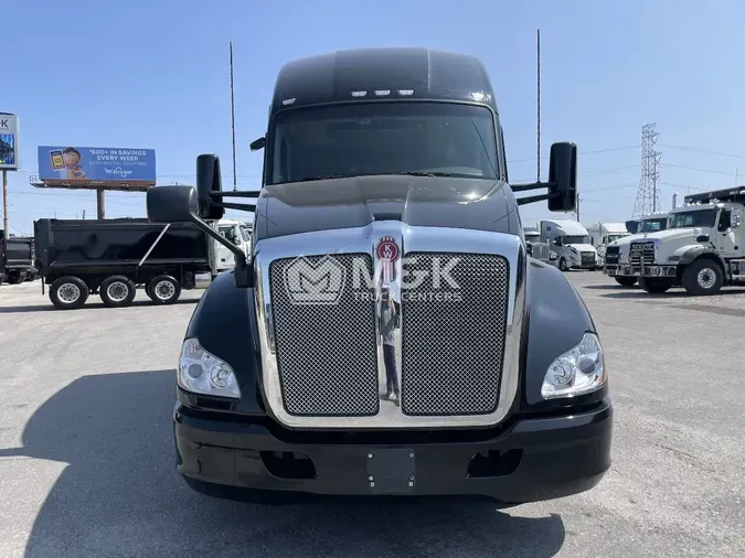 2021 KENWORTH T680