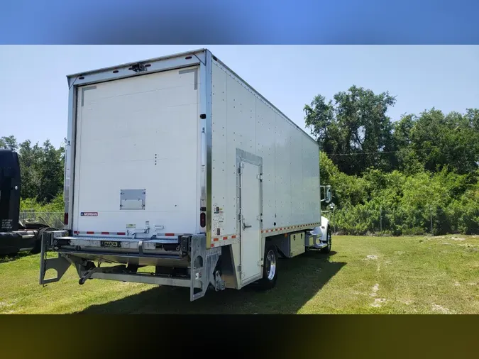2020 Peterbilt 337