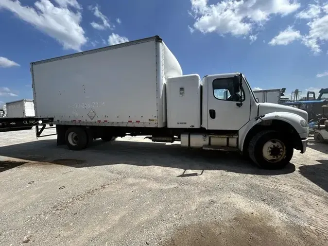 2015 FREIGHTLINER BUSINESS CLASS M2 106