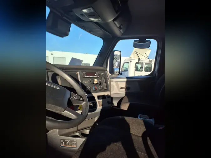 2022 FREIGHTLINER/MERCEDES NEW CASCADIA PX126645d8df2bae390b0f492b18578aa77a6ec