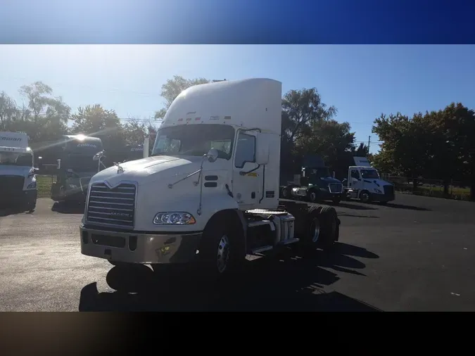 2018 Mack CXU (PINNACLE)