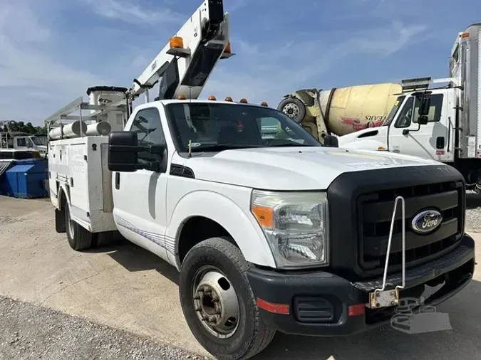 2011 VERSALIFT TEL29NE