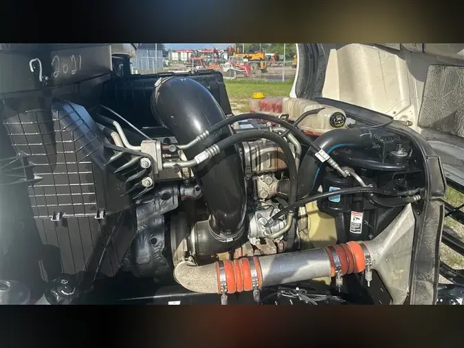 2019 FREIGHTLINER CA126
