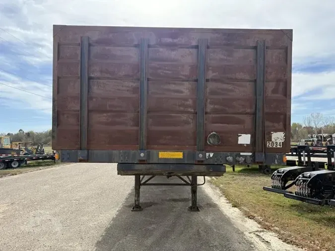 2009 UTILITY 5d93a1bc01d917ce3c3b234c7188d636