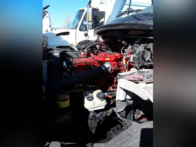 2020 FREIGHTLINER/MERCEDES M2 106