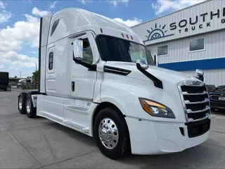2022 Freightliner PT126SLP