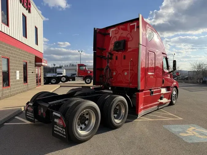 2022 Freightliner Cascadia&reg;