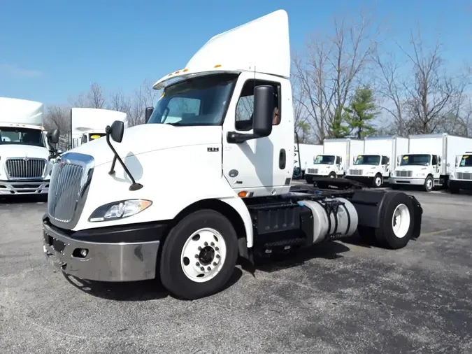 2019 NAVISTAR INTERNATIONAL RH613 DAYCAB S/A5da9b5d67ea67b9e07b6bb7008896faa