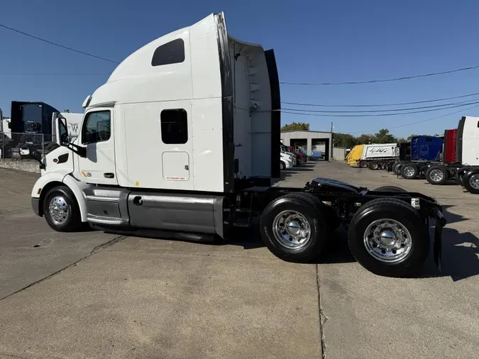 2021 Peterbilt 5795dac74edb4bd2b3040b38f4802128c98