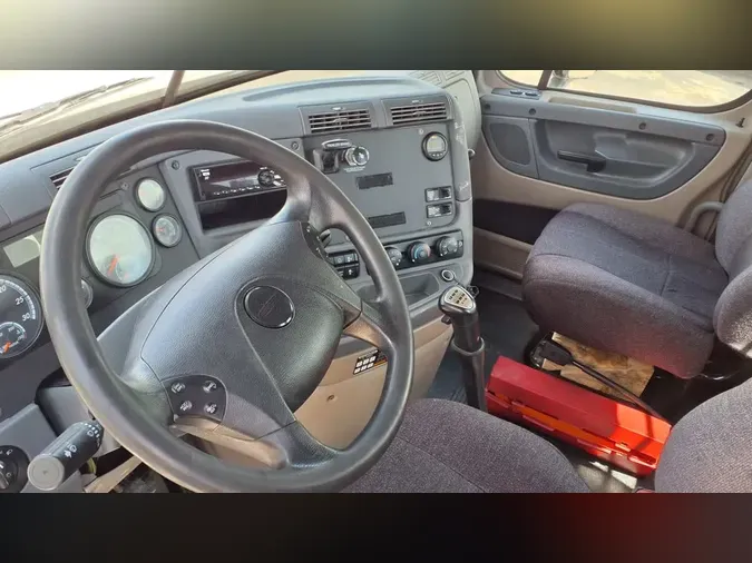 2019 FREIGHTLINER/MERCEDES CASCADIA 1255dac993a388ddb57e9d0f4ff77fc0d46