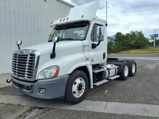 2020 FREIGHTLINER CASCADIA 125