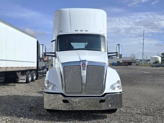 2020 Kenworth T680
