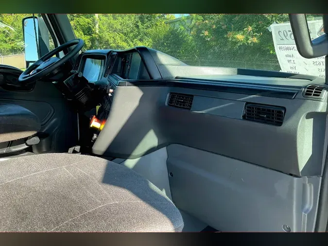 2020 INT LT625 6x4