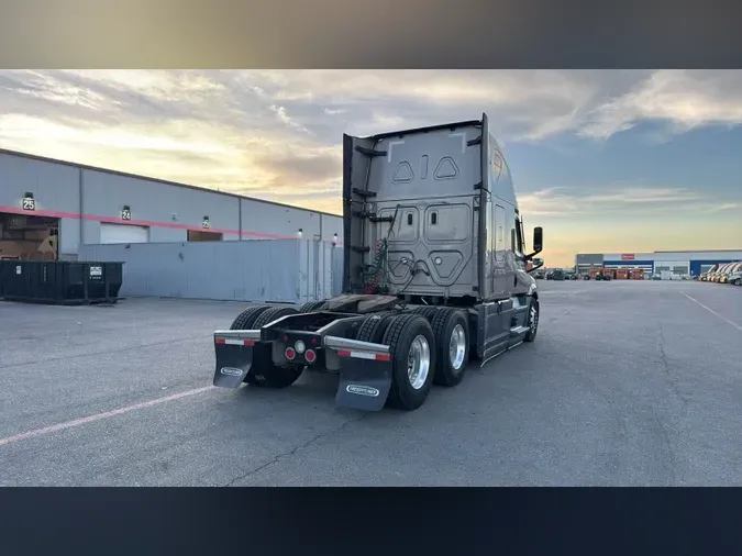 2024 Freightliner Cascadia 1265db3ab11d19b0a1d1a7f3a257e2f060d