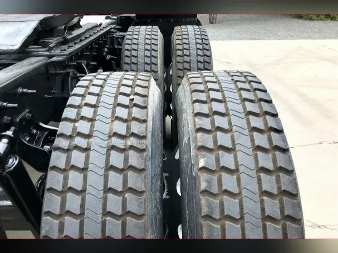 2021 INT LT625 6x4